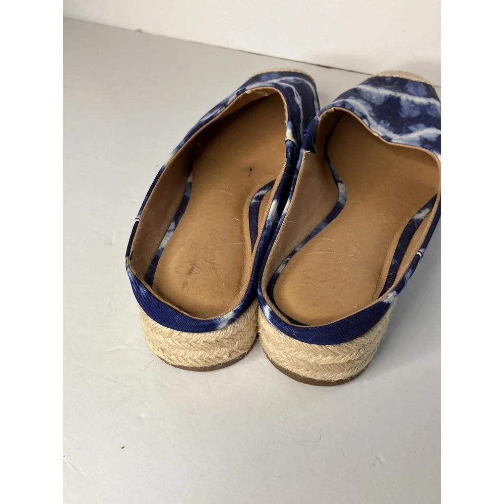 Crown Vintage Shoes  Sz 7 Blue Flat‎ espadrilles Tie Dye Mule